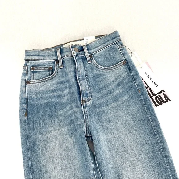 ARITZIA Denim Forum The Lola High Rise Skinny 24W 30L from Aritzia - Picture 4 of 8